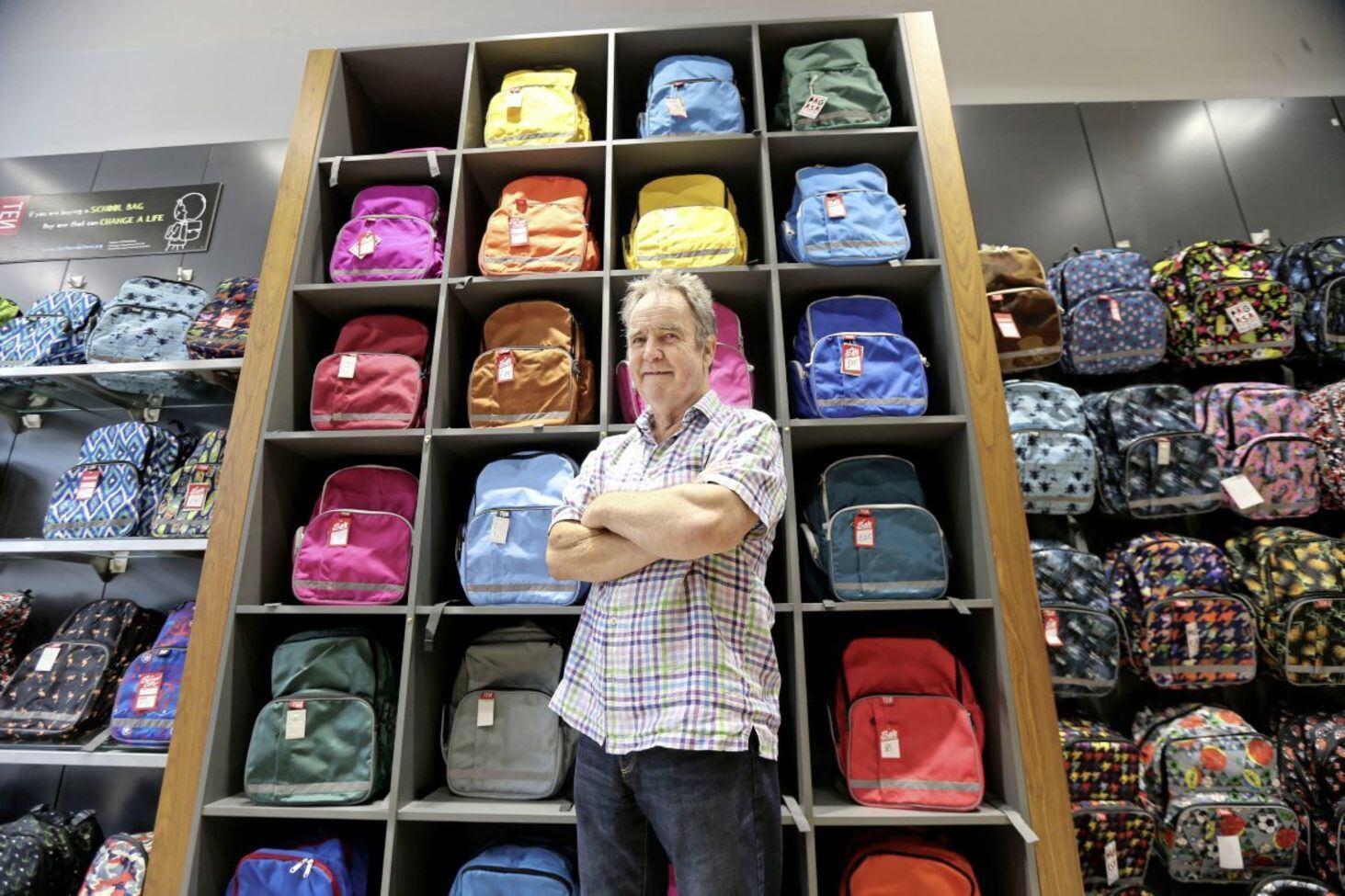 Shops for school bags near outlet me