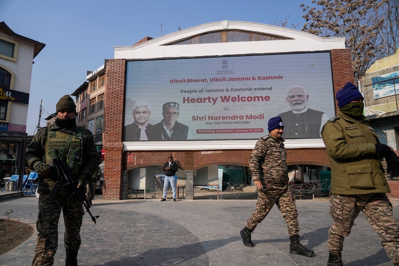 Indian patrols in Srinagar (Mukhtar Khan/AP)