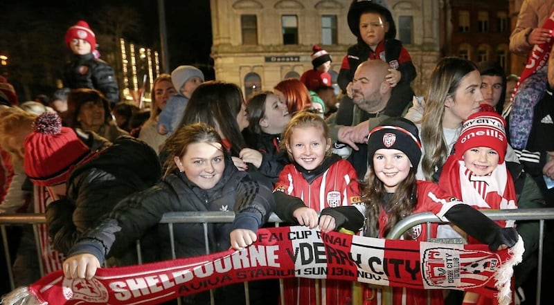 Young Derry City fans cheer on their heroes at last night&#39;s homecoming event. Picture by Margaret McLaughlin 