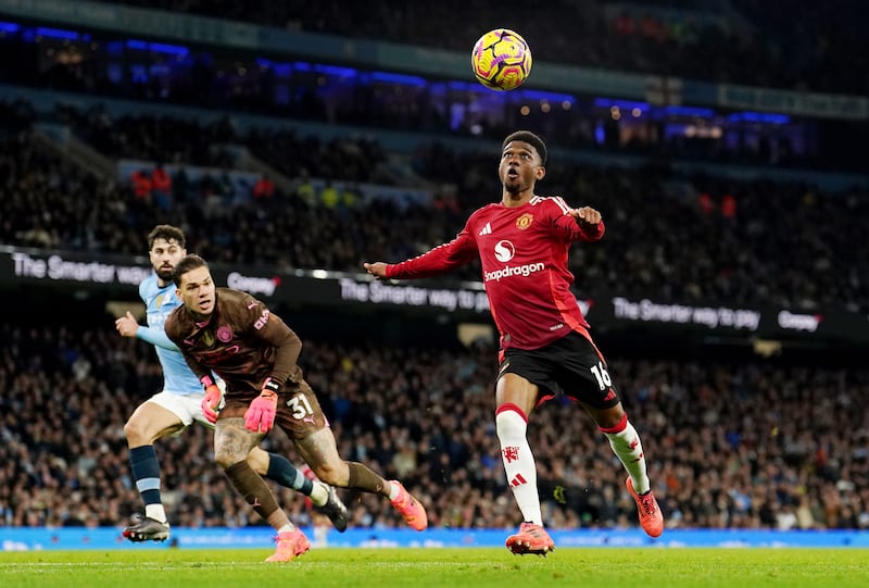 Manchester United’s Amad Diallo (right) finished strongly