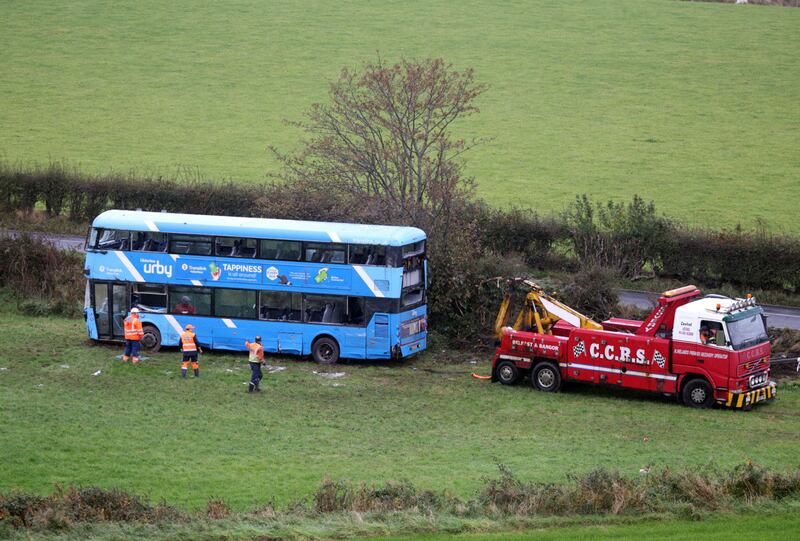 PACEMAKER BELFAST  08/10/2024
The School bus involved in yesterdays crash is removed from the scene this morning.
Four children were taken to hospital with non-life threatening injuries following the single vehicle collision.
Photo Stephen Davison/Pacemaker Press