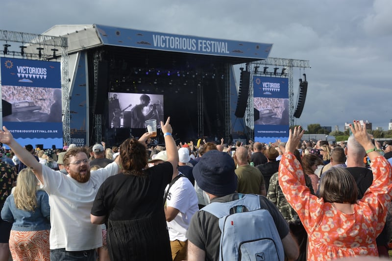 The crowd sings along to The Charlatans, who return to the Victorious Festival in 2025