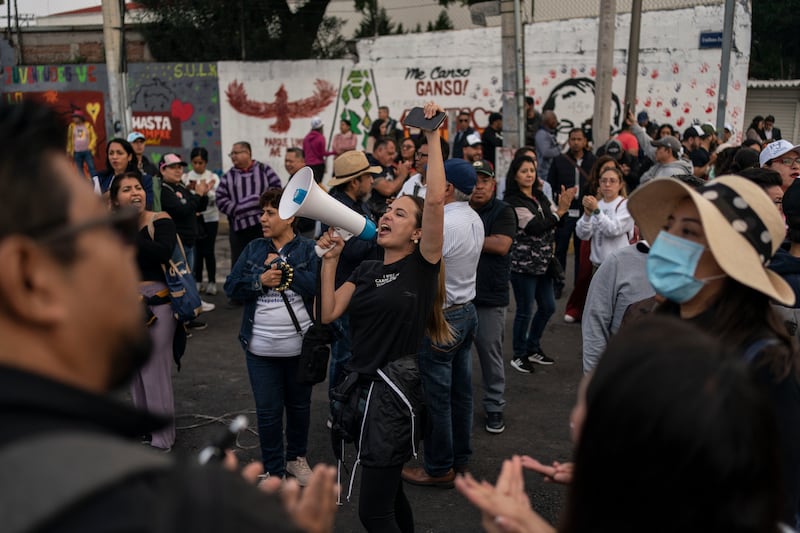 Demonstrators block entrances to Congress (Felix Marquez/AP)