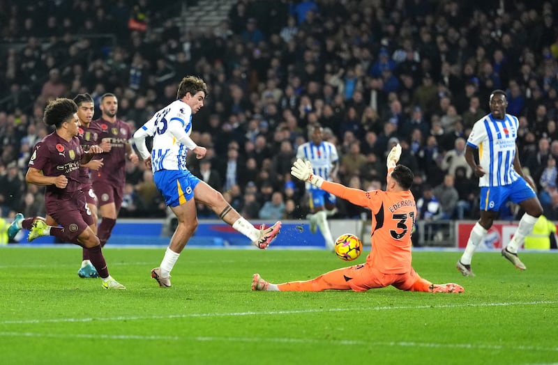 Matt O’Riley scores Brighton’s winner