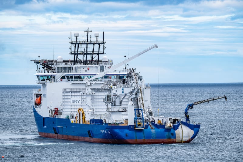 A specialist boat was used to lay the subsea cable, which will take electricty porduced on Shetland to the UK mainland.