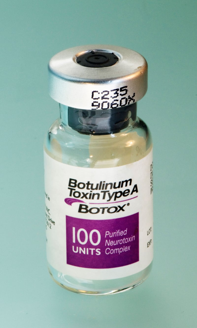 BDKPAG Vial of botulinum toxin type A, Botox