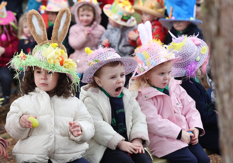 Pupils From L-R Eabha Magee Kerr , Aoife Total and Miley Doyle at St Joseph’s Nursery school enjoy the Easter Bonnet Parade in Crumlin Co Antrim on the run up to Easter.
PICTURE COLM LENAGHAN