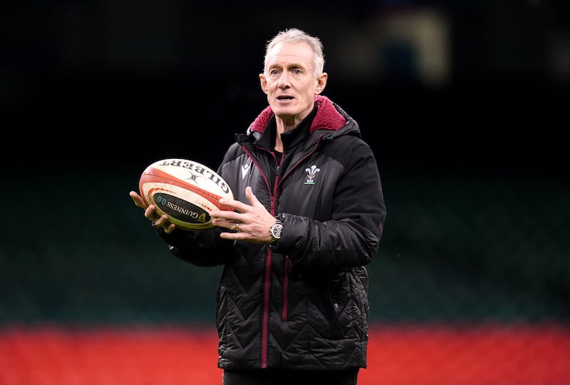 Assistant coach Rob Howley says Wales must keep knocking at the door