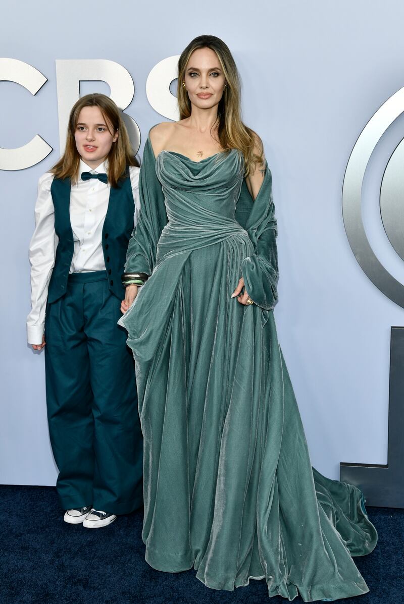 Angelina Jolie and her daughter Vivienne arrive at the 77th Tony Awards (Evan Agostini/Invision/AP)