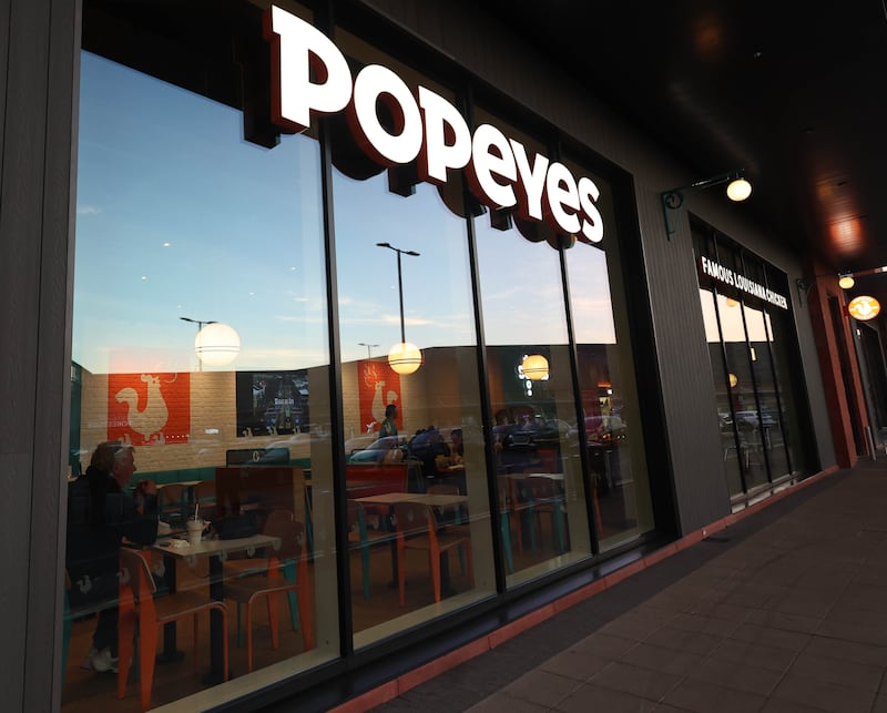 Eating Out. Popeyes Chicken at Forestside Shopping Centre in Belfast.
PICTURE COLM LENAGHAN