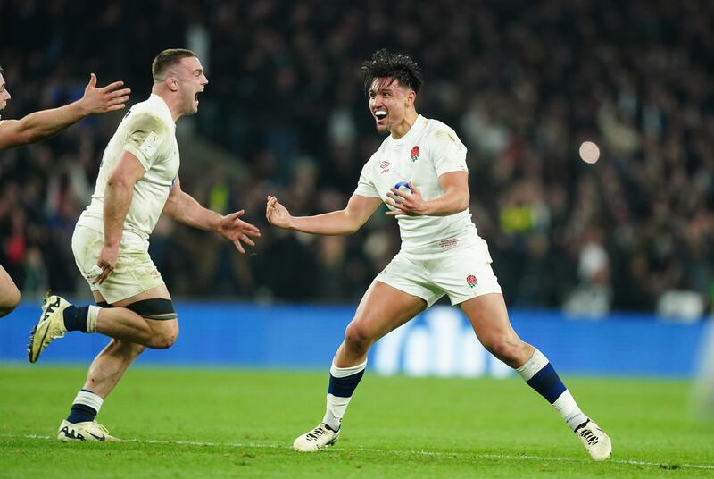 Marcus Smith, right, extinguished Ireland’s hope of back-to-back Grand Slams in dramatic fashion