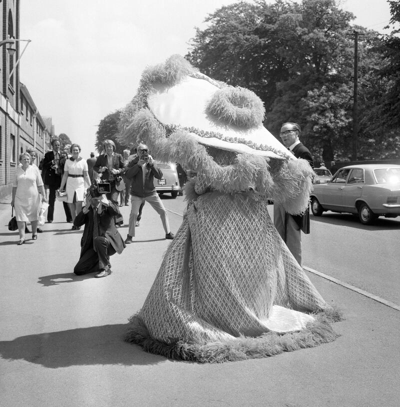 Gertrude Shilling wore a standout feathered hat in 1975