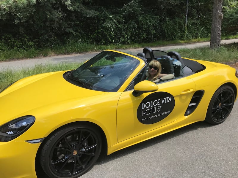 Livin’ La Dolce Vita: Lisa Salmon in the hotel Porsche Boxster