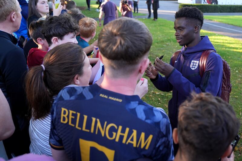 England were given a warm welcome in Ireland