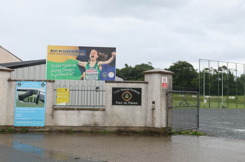 Portaferry decorated for Olympian Ciara Mageean.
PICTURE COLM LENAGHAN