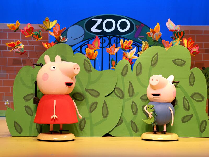 Peppa and George visit the zoo in Peppa Pig's Fun Day Ou