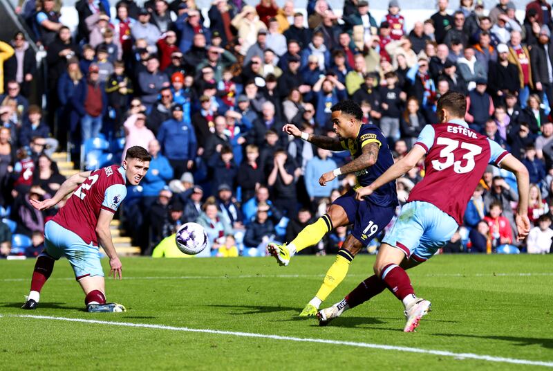 Justin Kluivert puts Bournemouth ahead