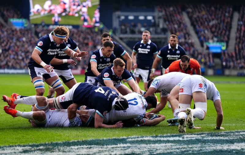 Jonny Gray (number four) was in the thick of it as Scotland scored their first try