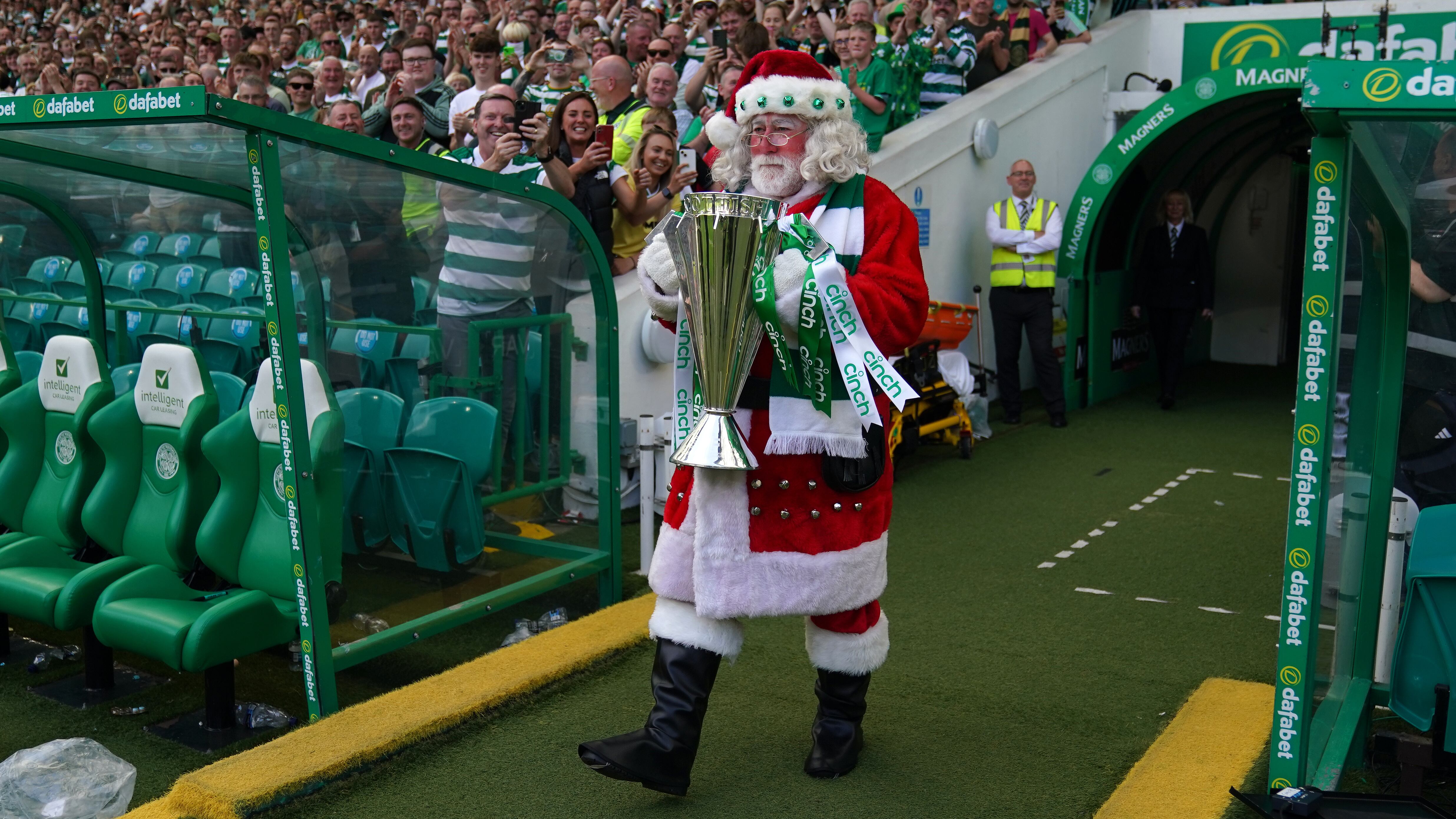 Santa Claus delivered the cinch Premiership trophy