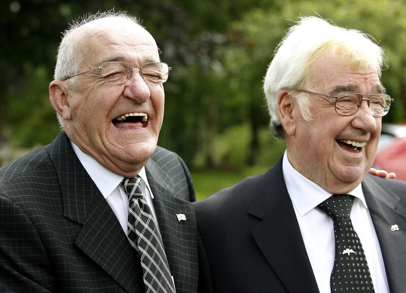 Jim Bowen (left) with fellow comedian Frank Carson