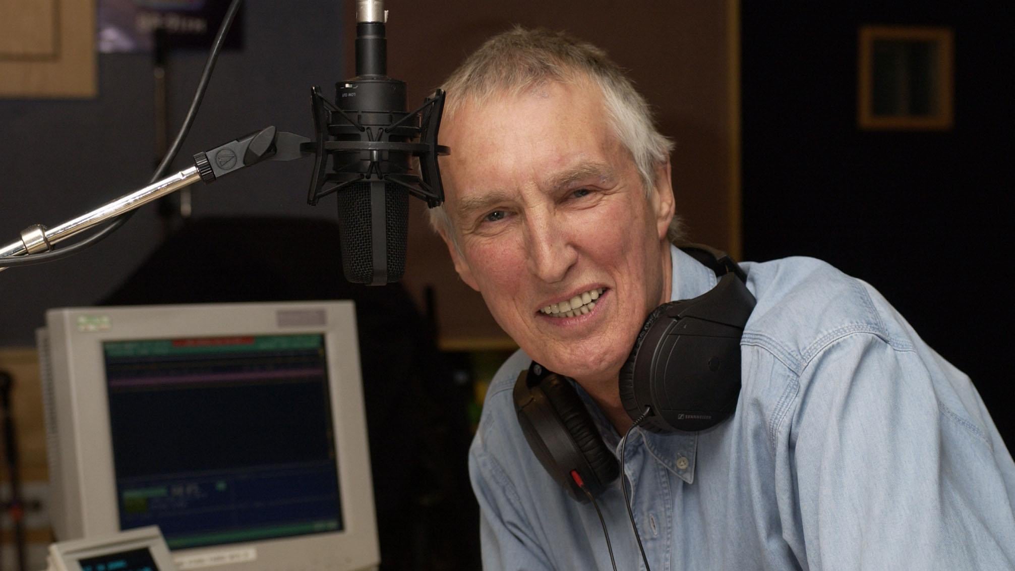 Veteran DJ Johnnie Walker returns to Radio 2 after treatment for cancer