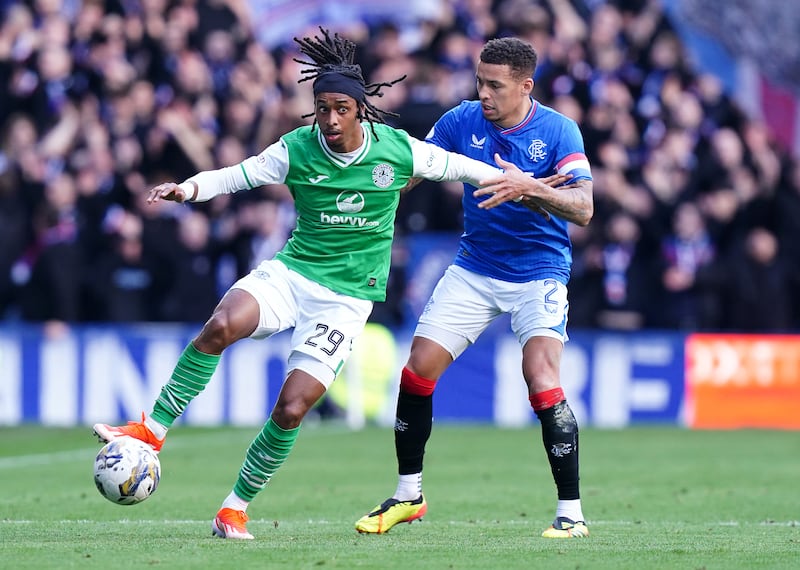 Jair Tavares (left) has swapped Hibs for Motherwell