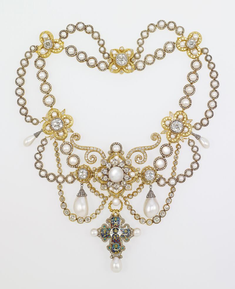 The opulent Dagmar Necklace