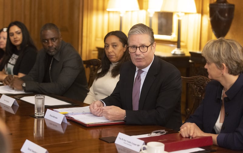 (L to R) Tanisha Dadar, whose cousin, Ronan Kanda, was killed in 2022, actor Idris Elba, Yemi Hughes, whose son, Andre Aderemi, was murdered in 2016, Prime Minister Sir Keir Starmer, and Home Secretary Yvette Cooper at a knife crime summit in Downing Street