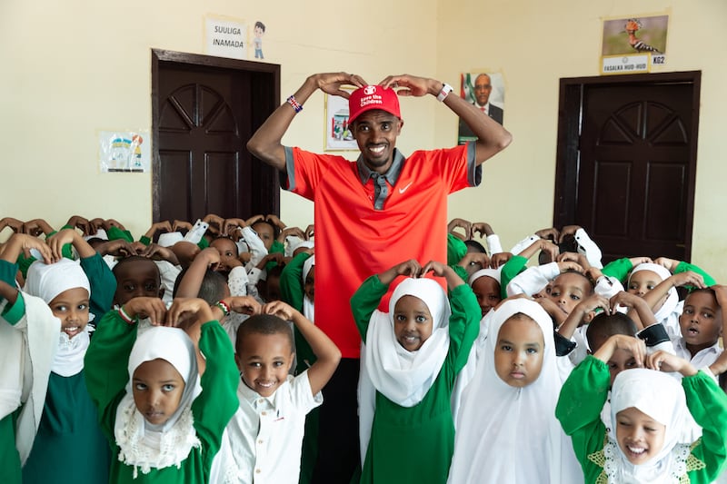 Sir Mo visits a local school during his trip (Save The Children)