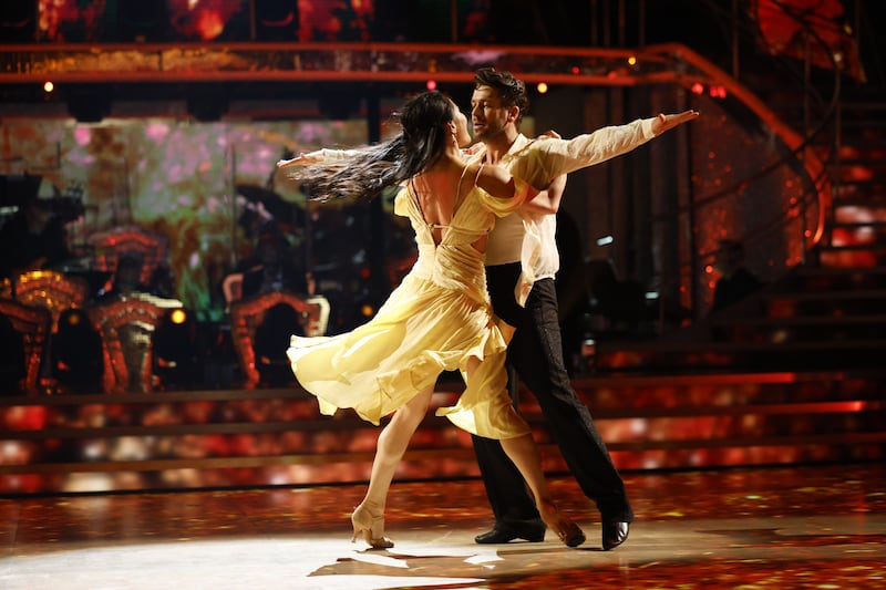 Shayne Ward and Nancy Xu performing their rumba