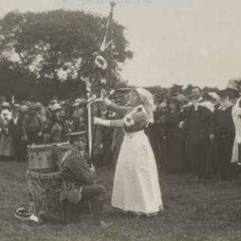 Countess of Kilmorey, Ellen Constance, presented the UVF flag on the day before Britain entered the First World War.