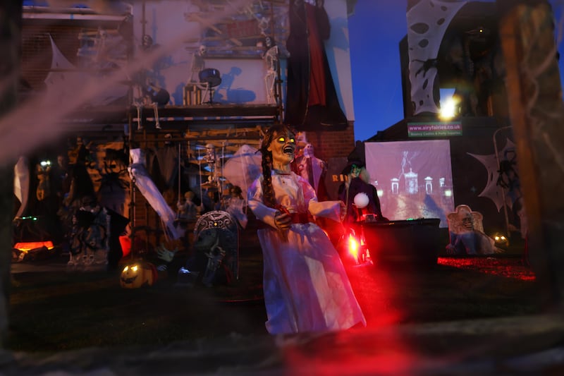 A House in Bangor decorated for Halloween with proceeds going to Women’s Aid.
PICTURE COLM LENAGHAN