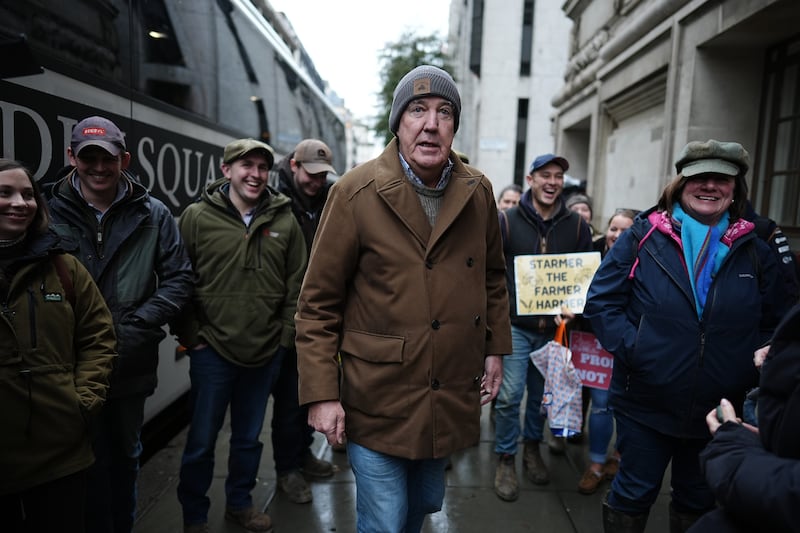 Jeremy Clarkson arrives in central London to join protesting farmers