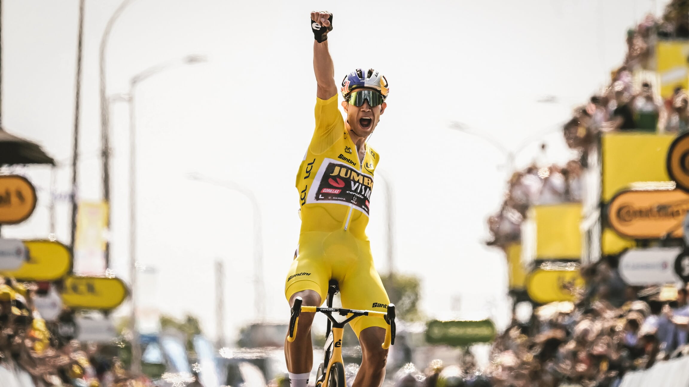 Wout van Aert  wins stage 4 of Le Tour 22