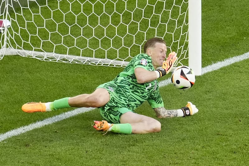 England goalkeeper Jordan Pickford saved from Manuel Akanji