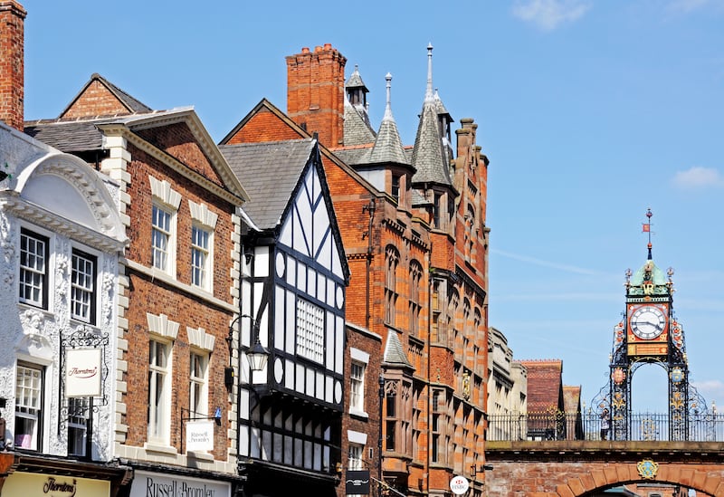 9 of the world’s prettiest clock towers to act as your reminder that clocks are going back