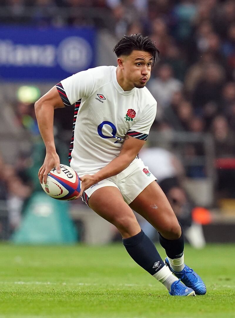 Marcus Smith continues at fly-half for England