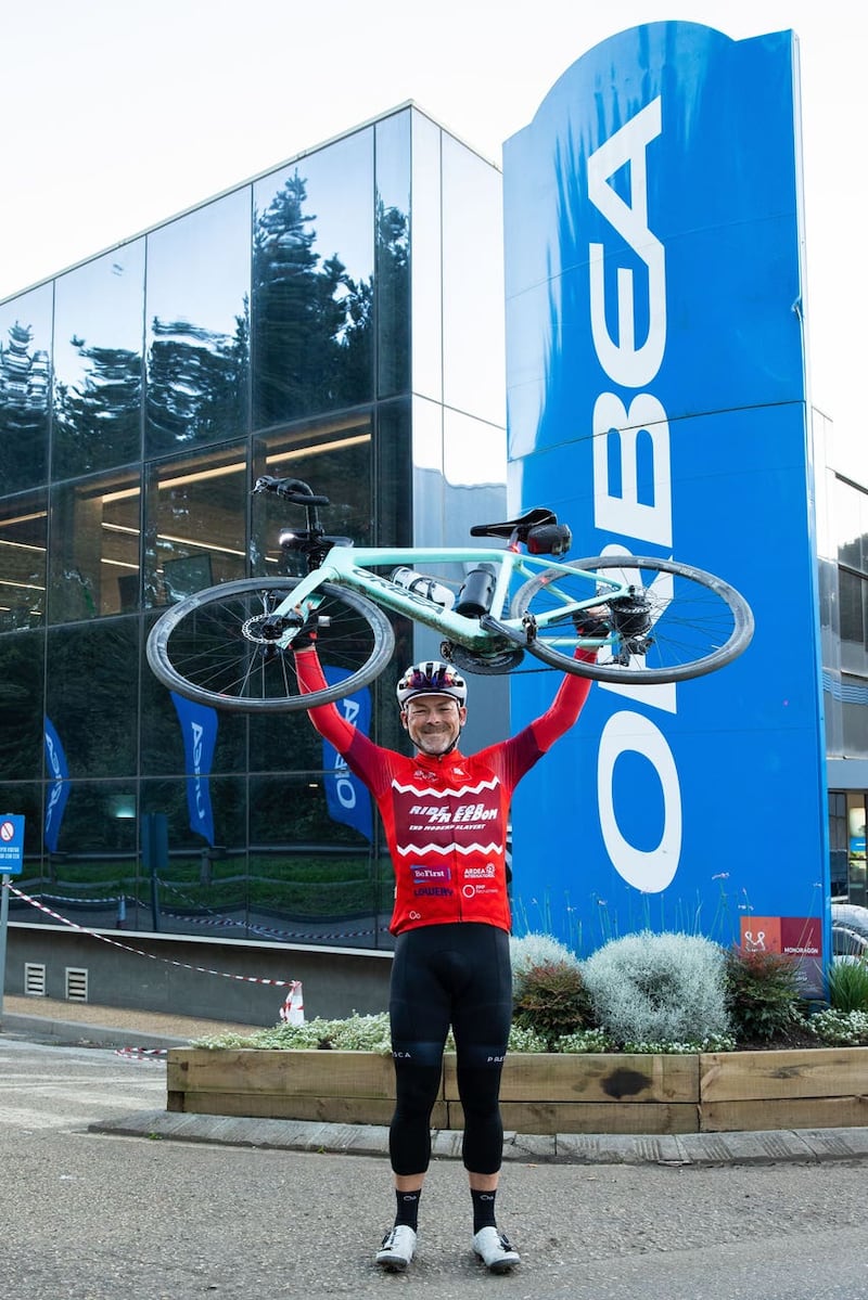 Gordon Miller after completing his world record attempt in 2021 (James Aubry)