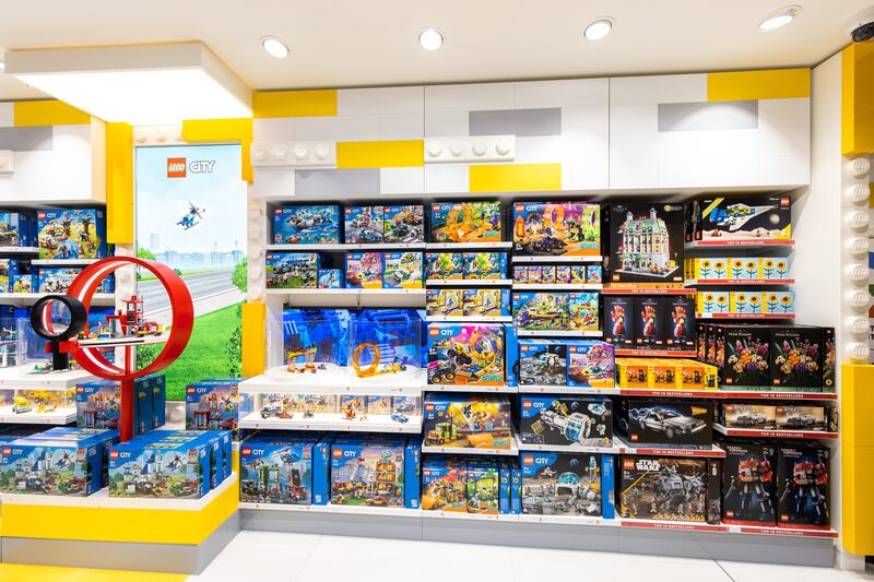 World-leading play materials maker LEGO will open its first store in Northern Ireland this summer.