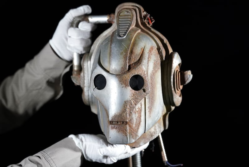 The auction also features a Cyberman’s head