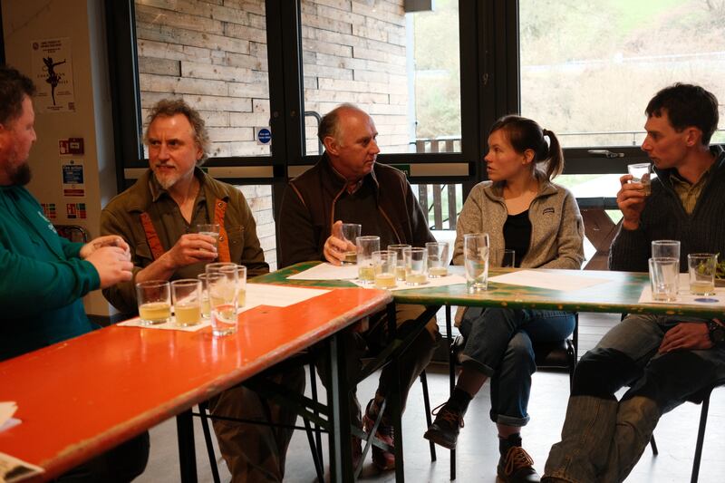 (L-R), Rich Davies, Greg Pilley, John Walker, Rebecca Swinn and Tom Upton at a tasting trial for new hops varieties in Stroud Brewery, Stroud, Gloucestershire. (Sam Oliver/Stroud Brewery)