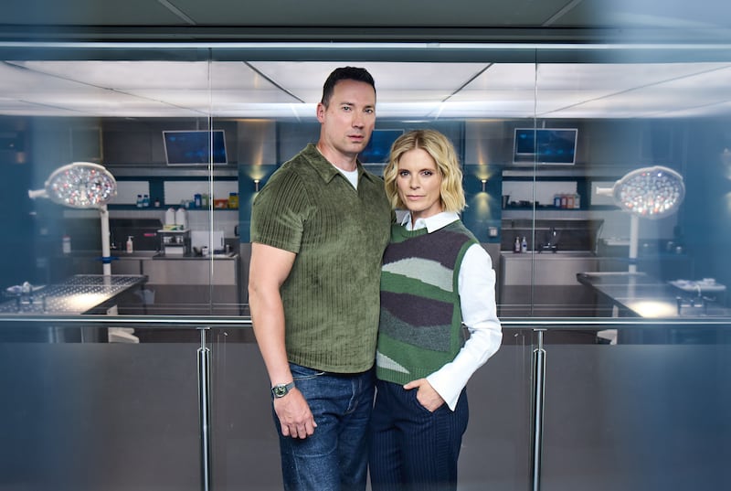 Jack Hodgson (DAVID CAVES) & Dr Nikki Alexander (EMILIA FOX)