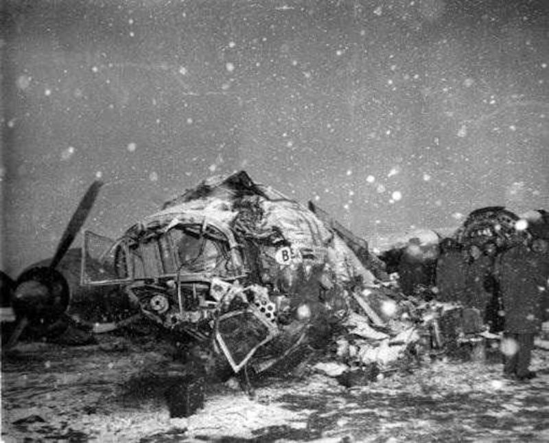 <span style="color: rgb(51, 51, 51); font-family: sans-serif, Arial, Verdana, 'Trebuchet MS';  line-height: 20.8px;">Snow falls on the wreck of British European Airways Flight 609 which crashed on take-off at Munich, Germany. Today, Feb 6, marks the anniversary of the Munich air disaster in which the BEA plane crashed on its third attempt to take off from a slush-covered runway at the Munich-Riem airport in West Germany. On board the plane was the Manchester United football team, nicknamed the Busby Babes, along with supporters and journalists. Twenty-three of the 44 passengers on board the aircraft died in the crash. (AP Photo/File)</span>