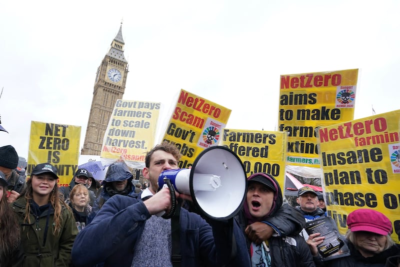 Farmers protest in central London