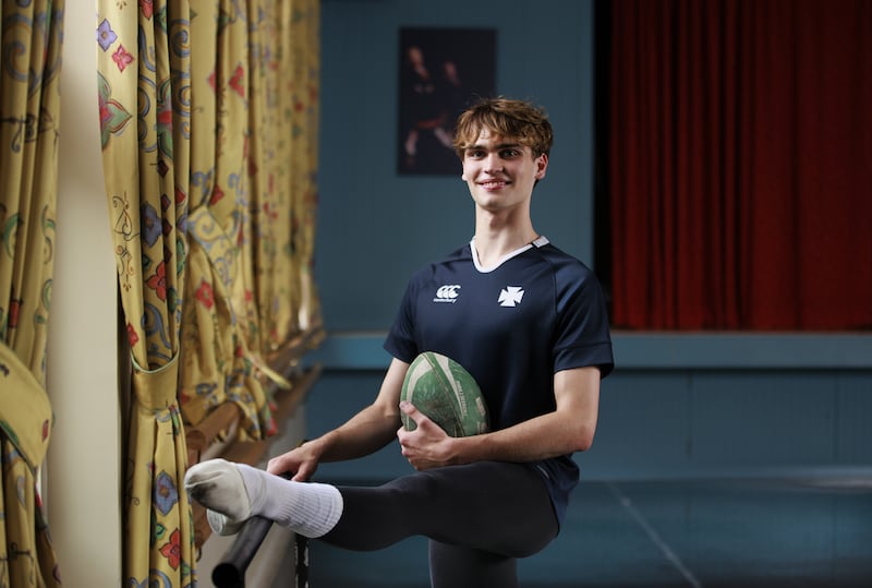 As a younger teenager Oscar played 2nd row for Methody College Belfast and has switched codes and will be taking a place to train as a ballet dancer in Italy