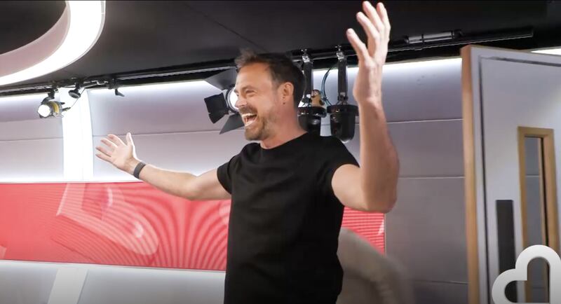 Jamie Theakston celebrates his return to Heart Breakfast