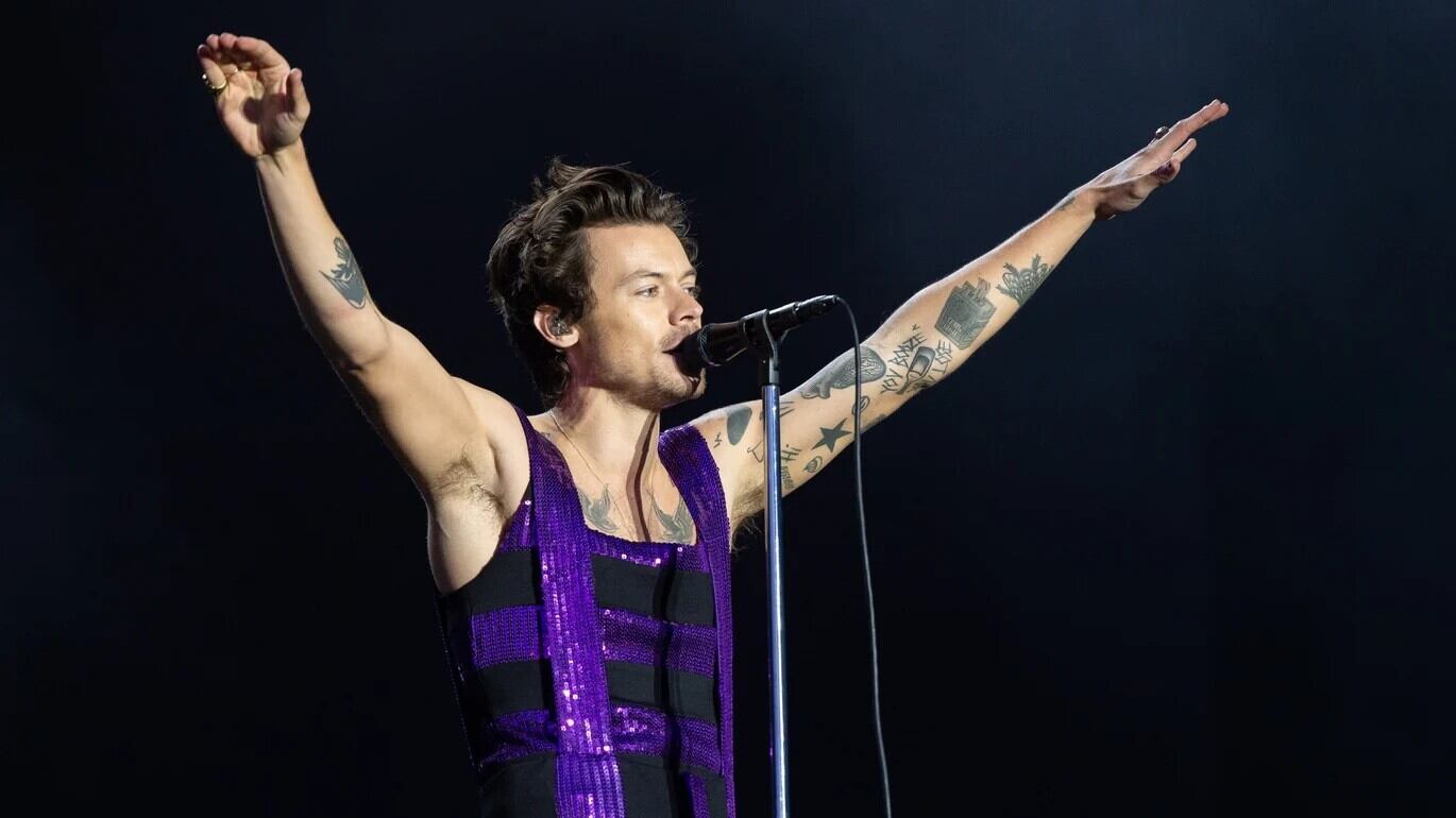 Harry Styles on stage at Slane Castle on Saturday night. (Image courtesy of RTÉ)