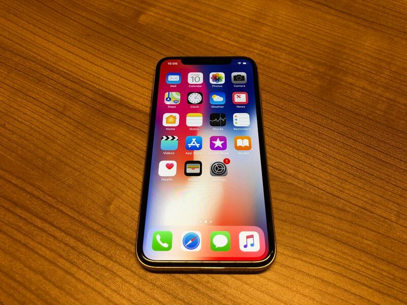 iPhone X