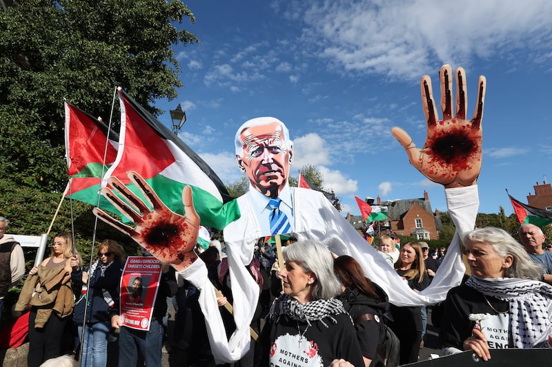 A march and rally from Queens University to the US Consulate in South Belfast calling for a ceasefire in Palestine and Lebanon. PICTURE: MAL MCCANN