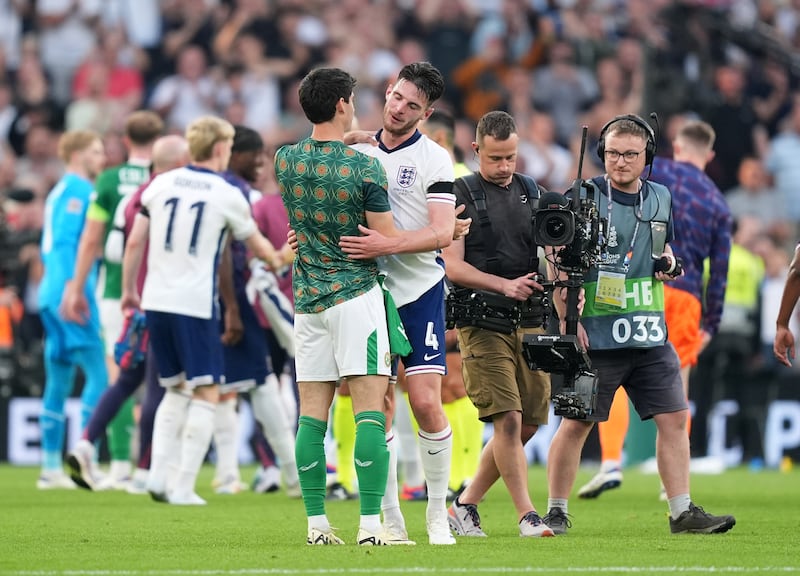 Declan Rice embraces the Republic of Ireland’s Callum O’Dowda after the game